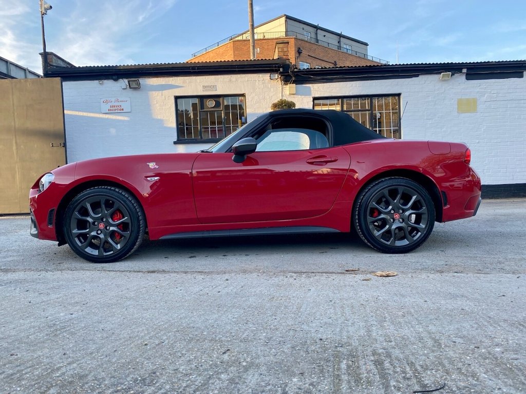 Used Abarth 124 Spider 2018 for sale - 76609125: Photo 37
