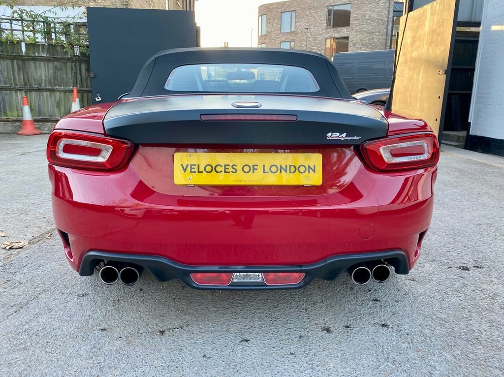 Used Abarth 124 Spider 2018 for sale - 76609125: Photo 38