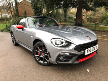 Used Abarth 124 Spider 2018 for sale - 79182808: Photo