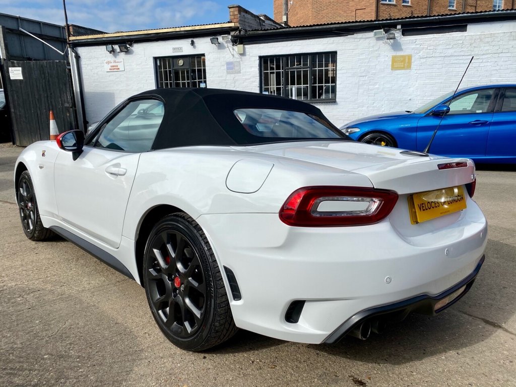 Used Abarth 124 Spider 2018 for sale - 76609074: Photo 8