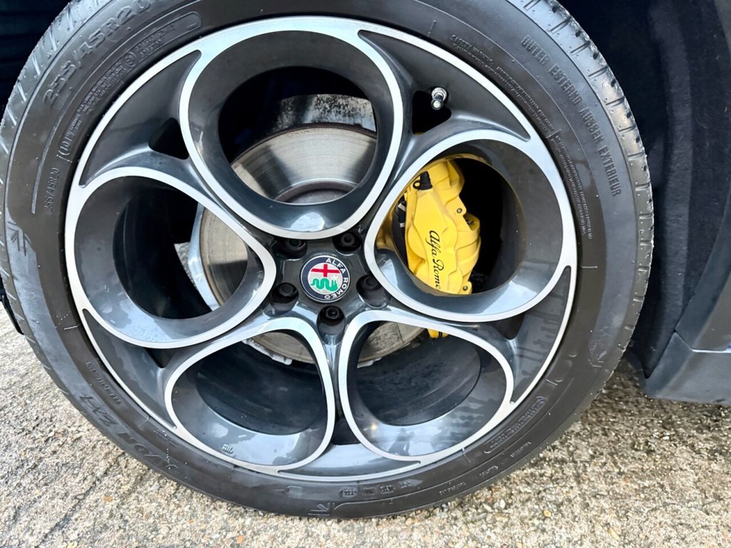 Used Alfa Romeo Stelvio 2019 for sale - 76826517: Photo 12