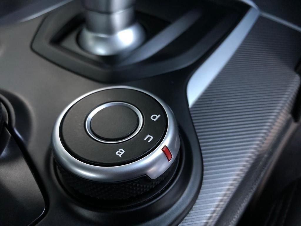 Used Alfa Romeo Giulia 2018 for sale - 76609114: Photo 11