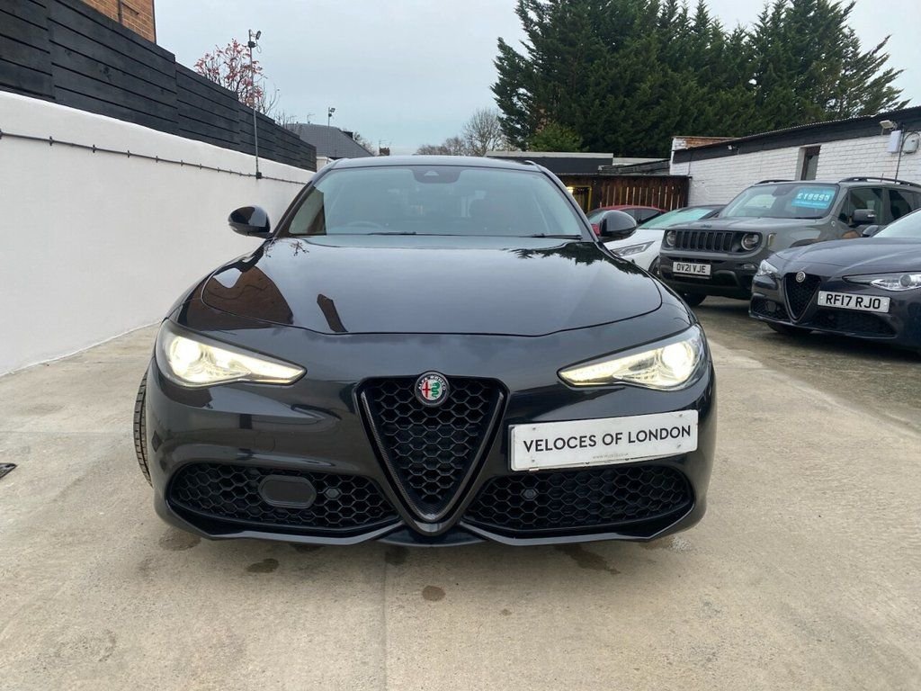 Used Alfa Romeo Giulia 2018 for sale - 76609114: Photo 2