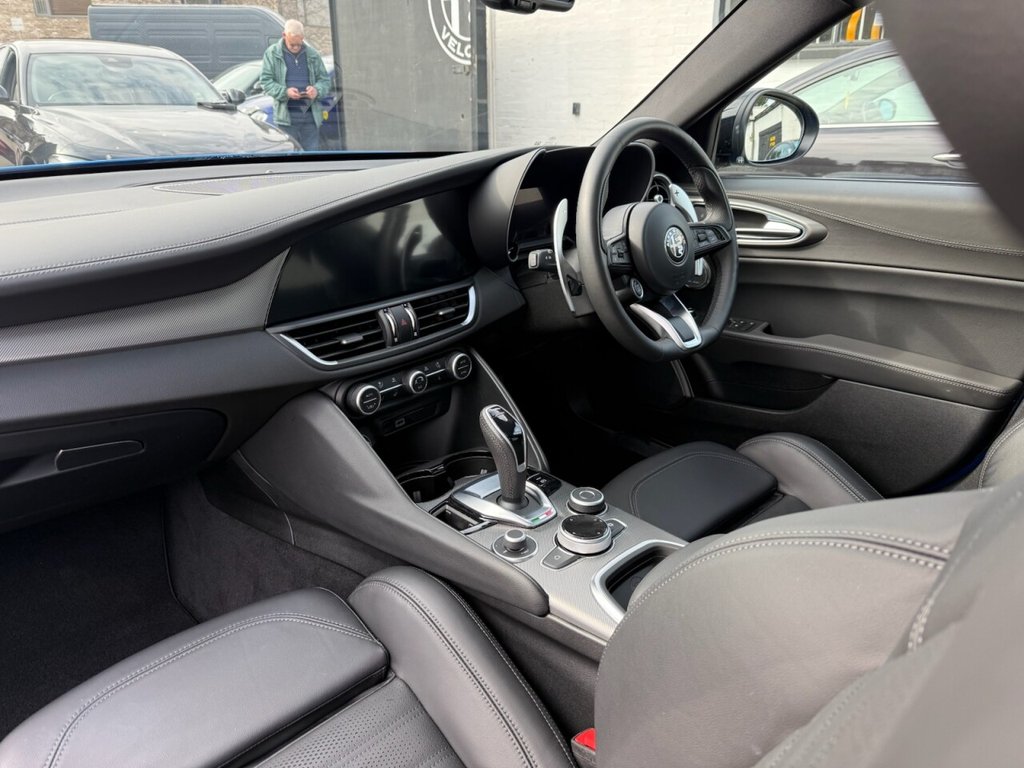 Used Alfa Romeo Giulia 2023 for sale - 77821281: Photo 11