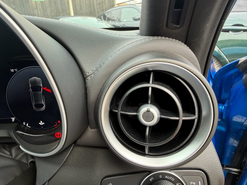 Used Alfa Romeo Giulia 2023 for sale - 77821281: Photo 32