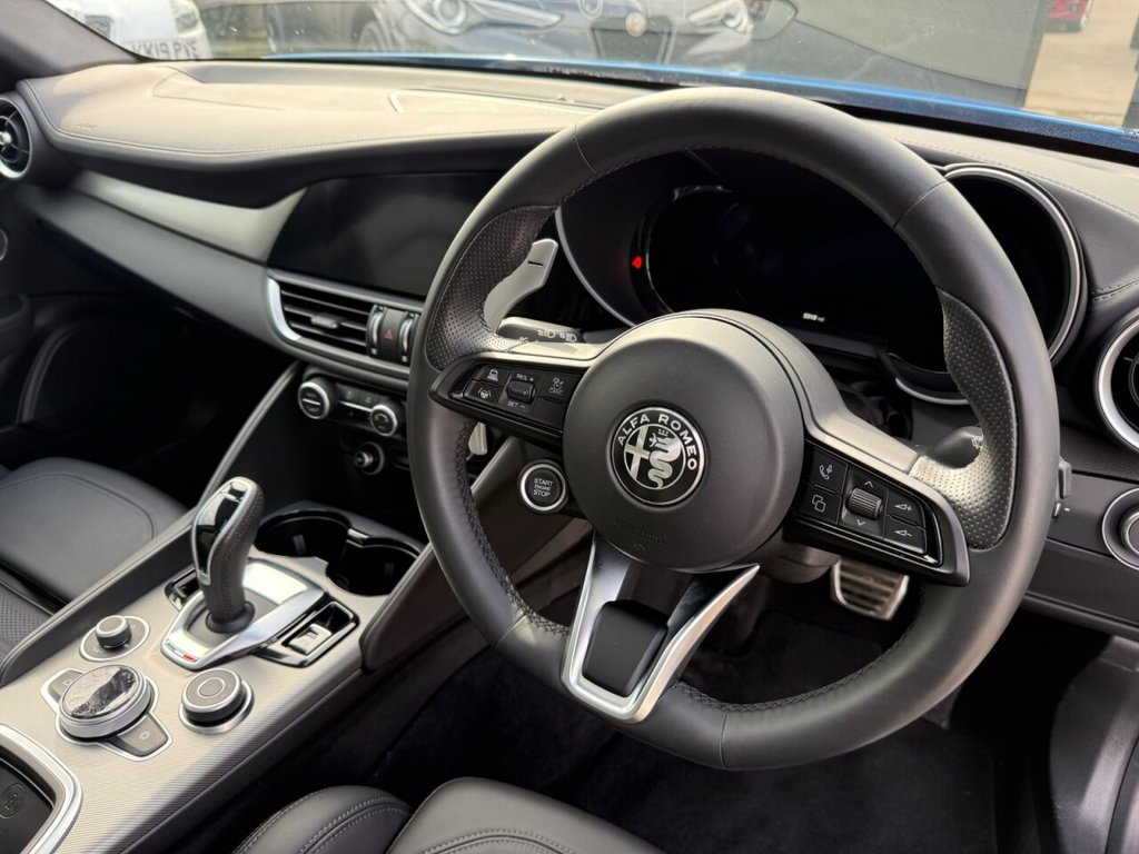 Used Alfa Romeo Giulia 2023 for sale - 77821281: Photo 7