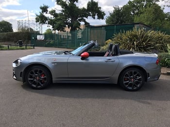 Used Abarth 124 Spider 2017 for sale - 79632722: Photo