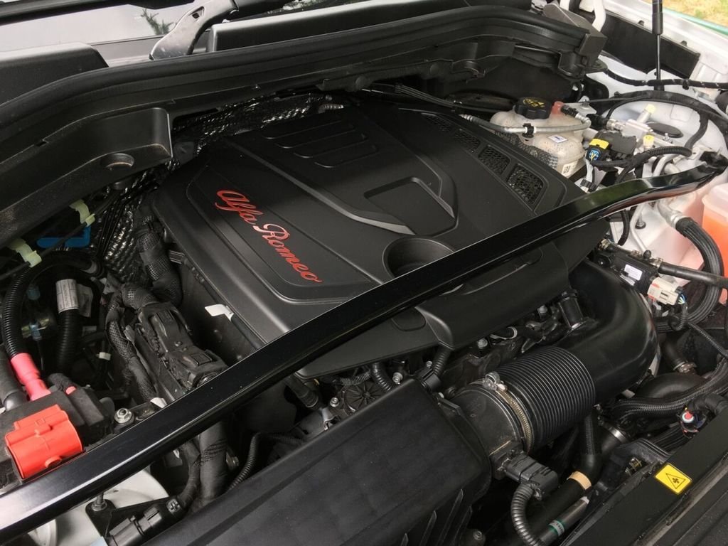 Used Alfa Romeo Stelvio 2020 for sale - 77642143: Photo 13