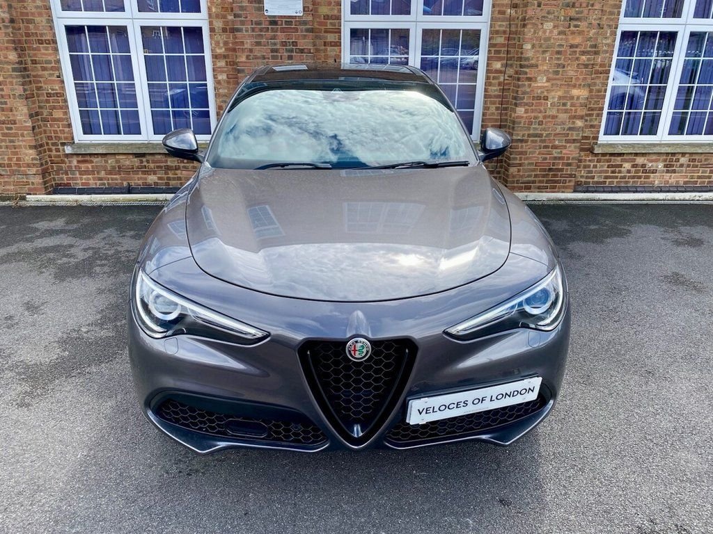 Used Alfa Romeo Stelvio 2020 for sale - 77642143: Photo 2