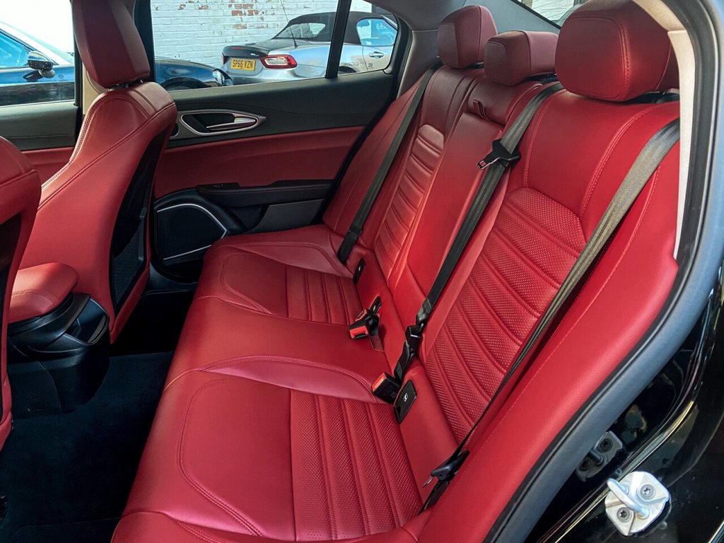 Used Alfa Romeo Giulia 2018 for sale - 76609102: Photo 17