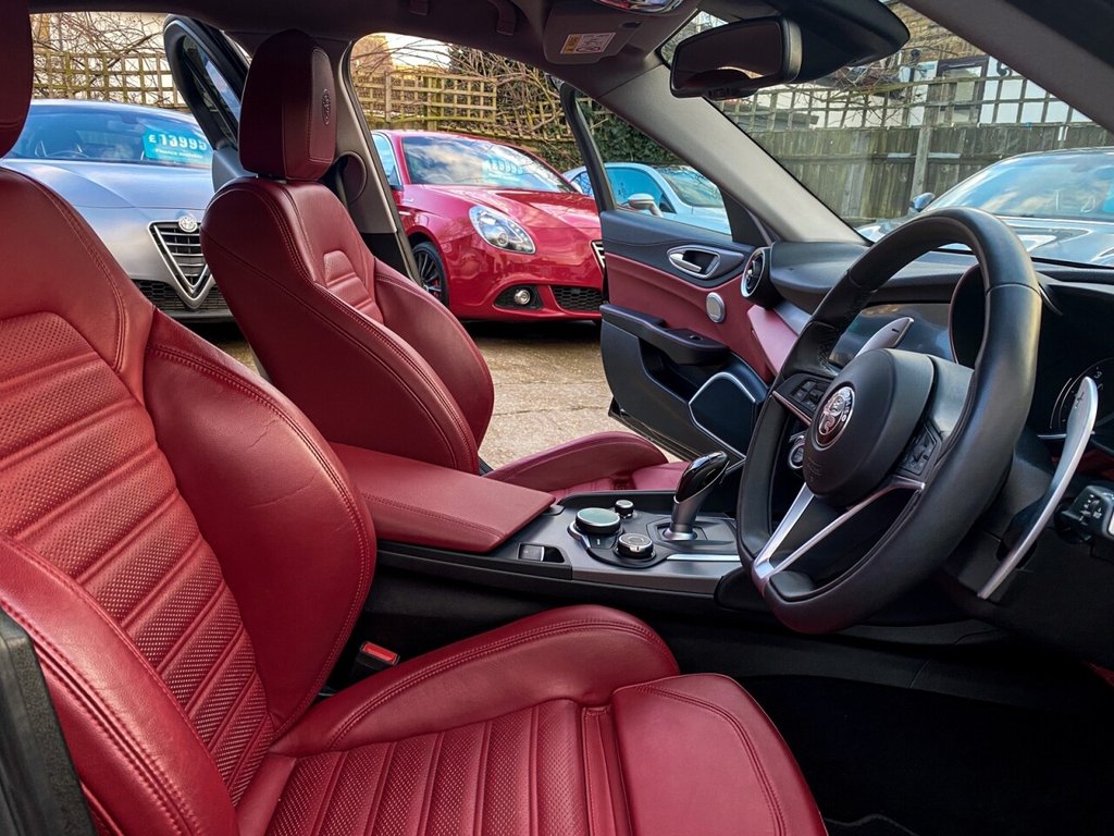 Used Alfa Romeo Giulia 2018 for sale - 76609102: Photo 3