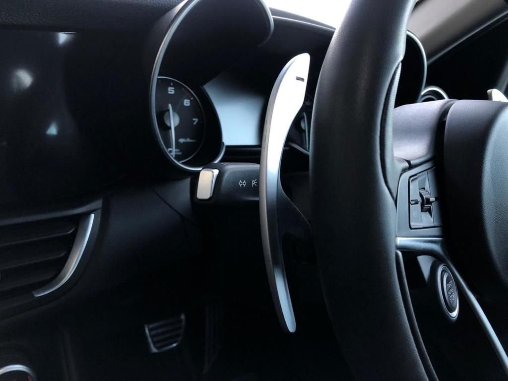 Used Alfa Romeo Giulia 2019 for sale - 76609091: Photo 6