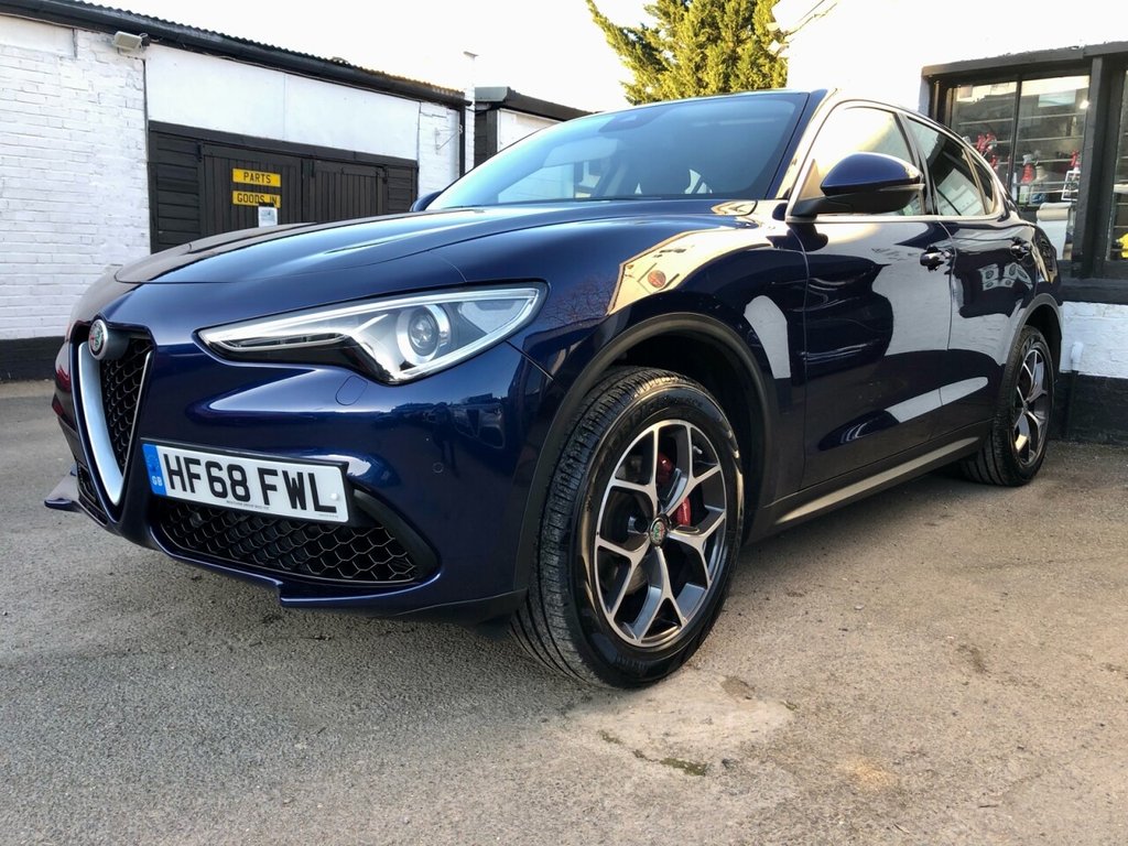 Used Alfa Romeo Stelvio 2018 for sale - 76609100: Photo 4
