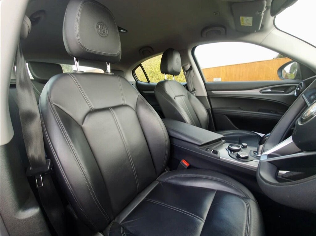 Used Alfa Romeo Stelvio 2018 for sale - 76609100: Photo 6