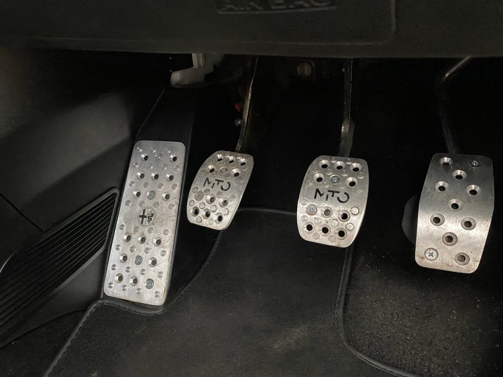 Used Alfa Romeo MiTo 2009 for sale - 77835129: Photo 18