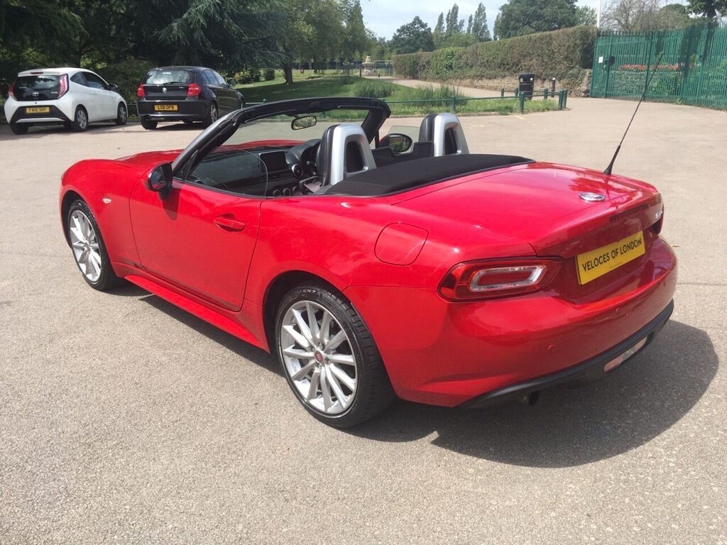 Used Fiat 124 Spider 2017 for sale - 76609134: Photo 8