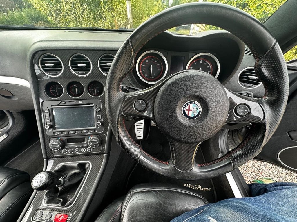 Used Alfa Romeo Brera 2011 for sale - 76609141: Photo 2