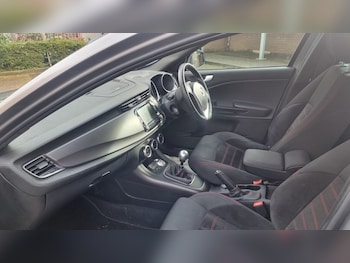 Used Alfa Romeo Giulietta 2017 for sale - 77534068: Photo