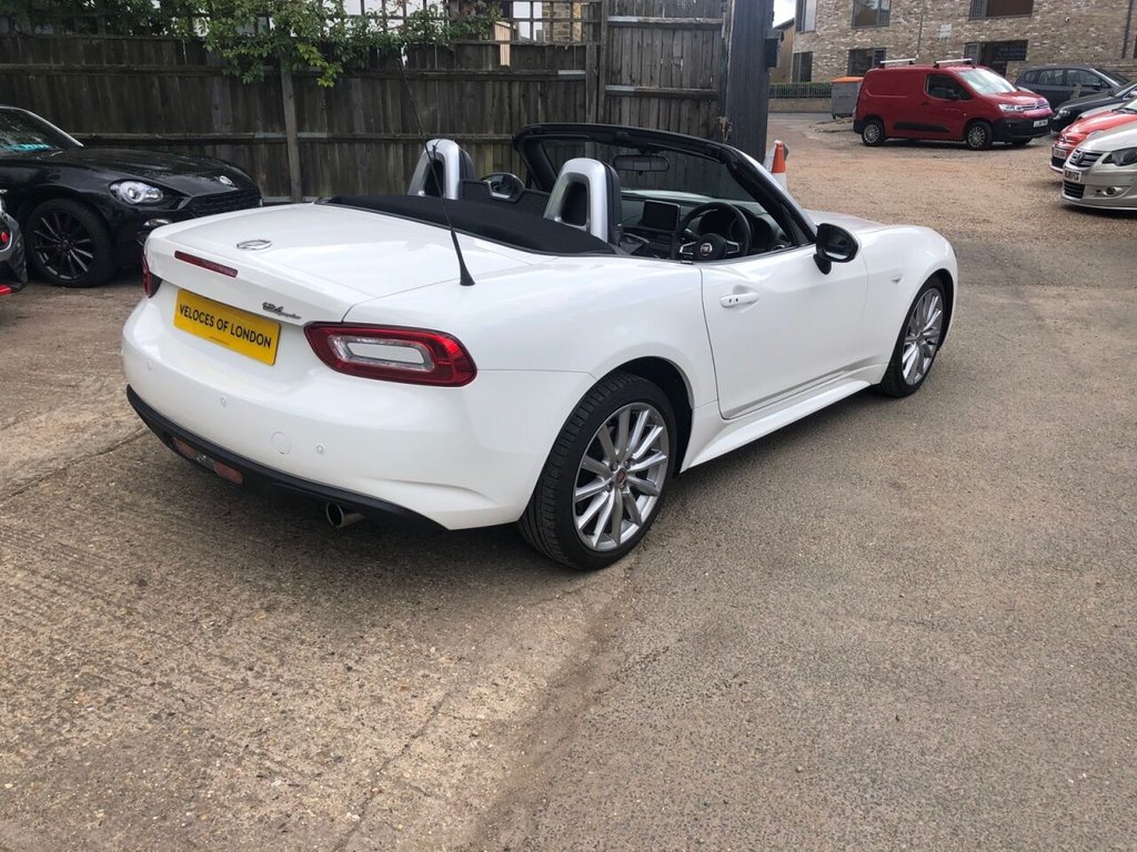 Used Fiat 124 Spider 2018 for sale - 77250046: Photo 9