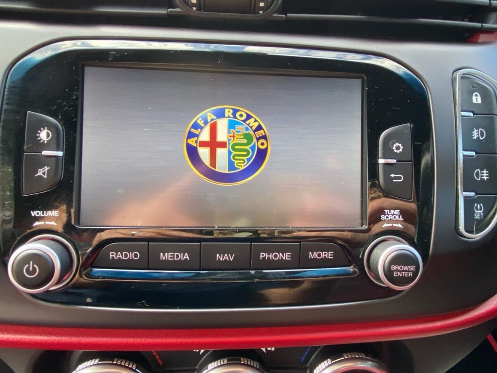 Used Alfa Romeo Giulietta 2014 for sale - 76609107: Photo 10