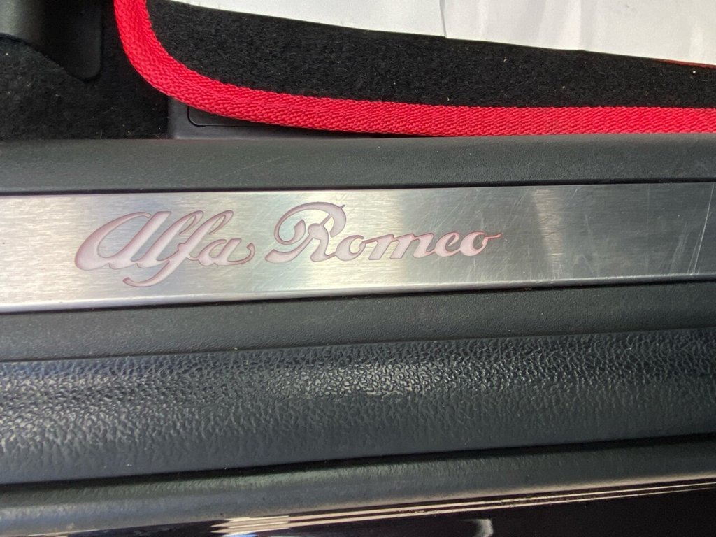 Used Alfa Romeo Giulietta 2014 for sale - 76609107: Photo 15