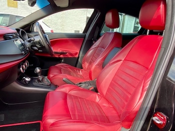 Used Alfa Romeo Giulietta 2014 for sale - 76609107: Photo