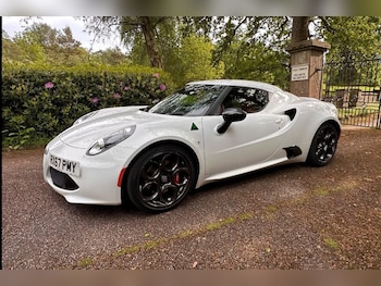 Used Alfa Romeo 4C 2017 for sale - 77164110: Photo