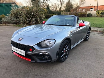 Used Abarth 124 Spider 2017 for sale - 78487595: Photo