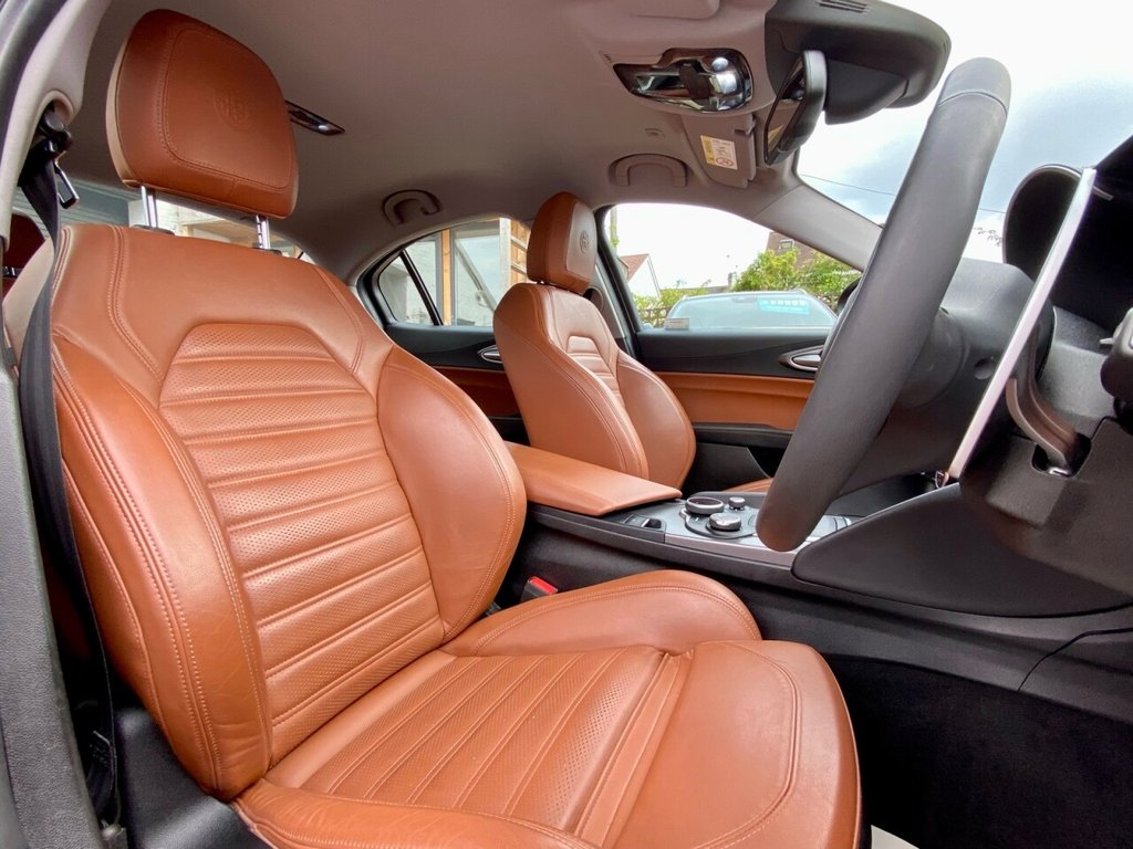 Used Alfa Romeo Giulia 2020 for sale - 77341568: Photo 11