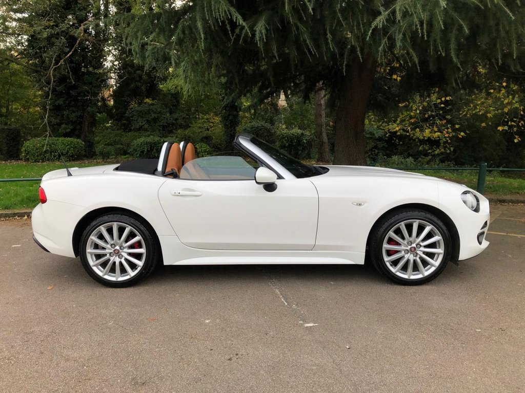 Used Fiat 124 Spider 2017 for sale - 78123934: Photo 12