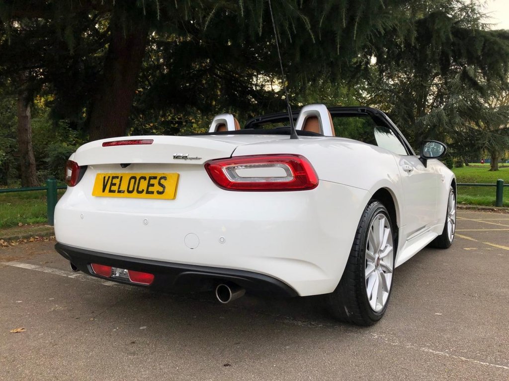Used Fiat 124 Spider 2017 for sale - 78123934: Photo 18