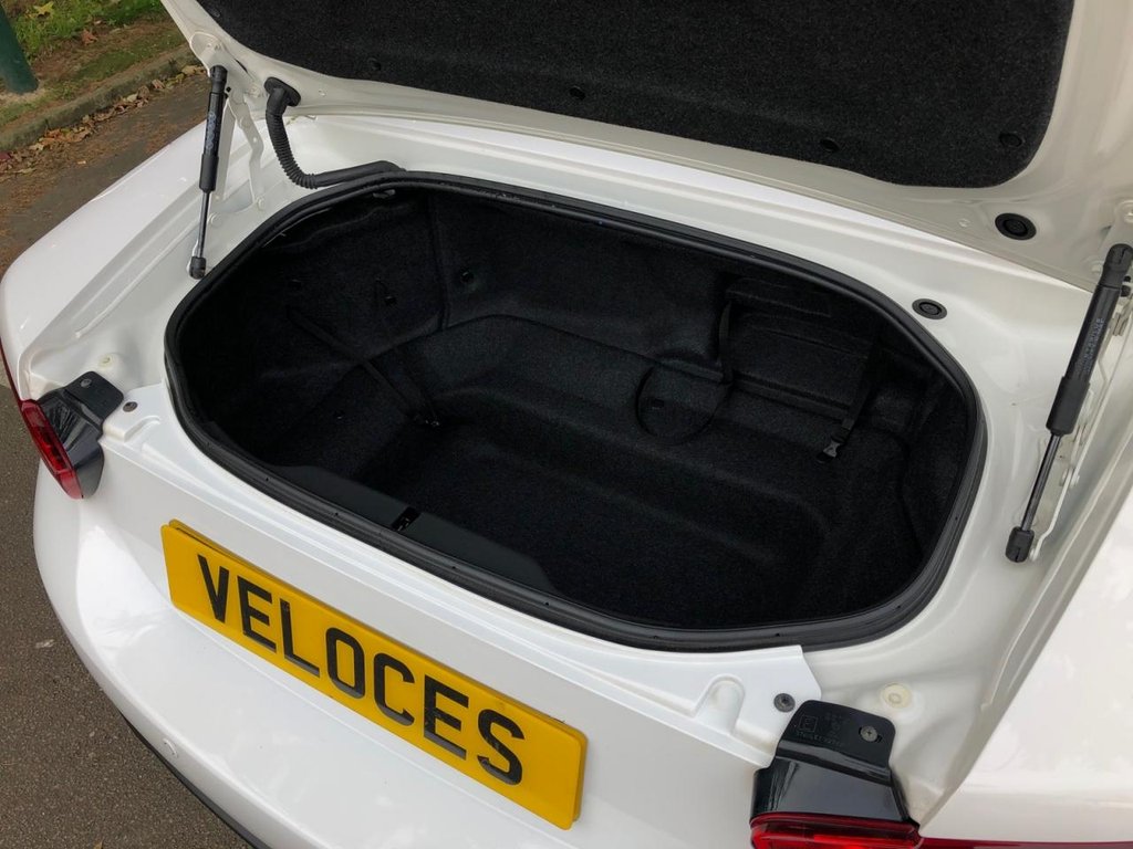 Used Fiat 124 Spider 2017 for sale - 78123934: Photo 24