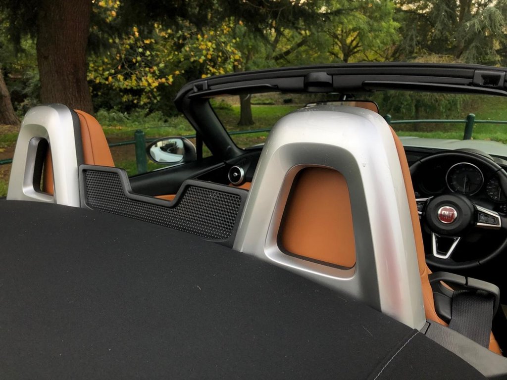 Used Fiat 124 Spider 2017 for sale - 78123934: Photo 34