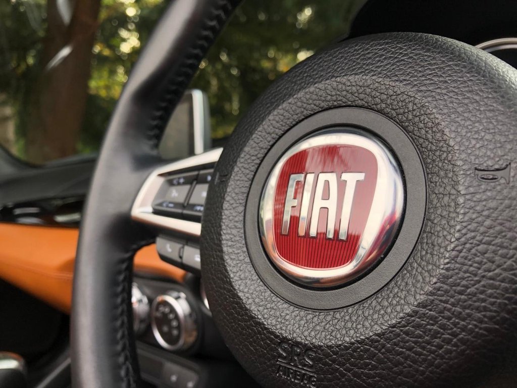 Used Fiat 124 Spider 2017 for sale - 78123934: Photo 48