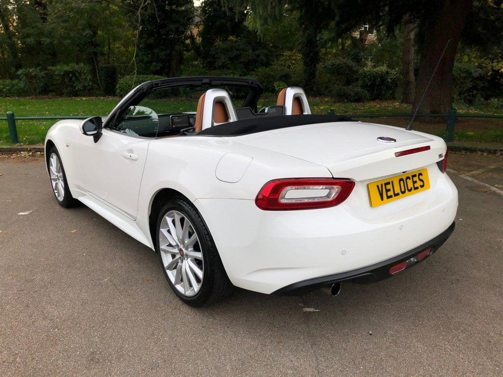 Used Fiat 124 Spider 2017 for sale - 78123934: Photo 6