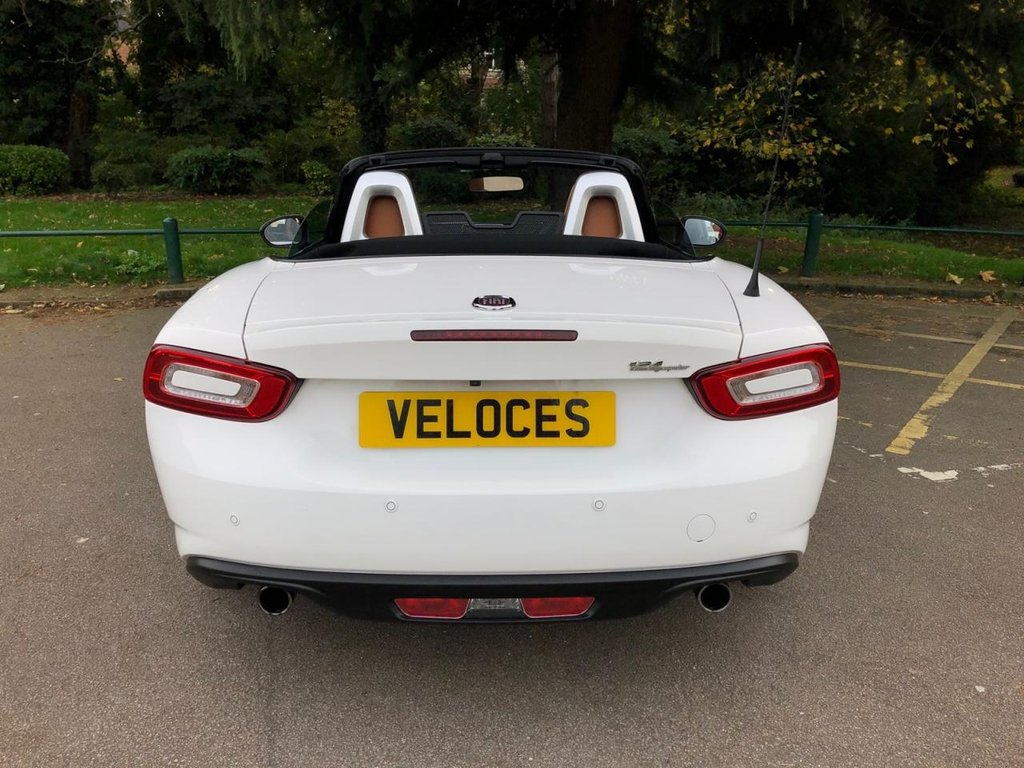 Used Fiat 124 Spider 2017 for sale - 78123934: Photo 7