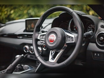 Used Fiat 124 Spider 2018 for sale - 77835131: Photo