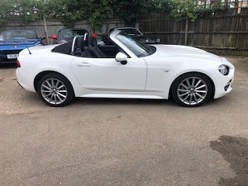 Used Fiat 124 Spider 2018 for sale - 77835131: Photo