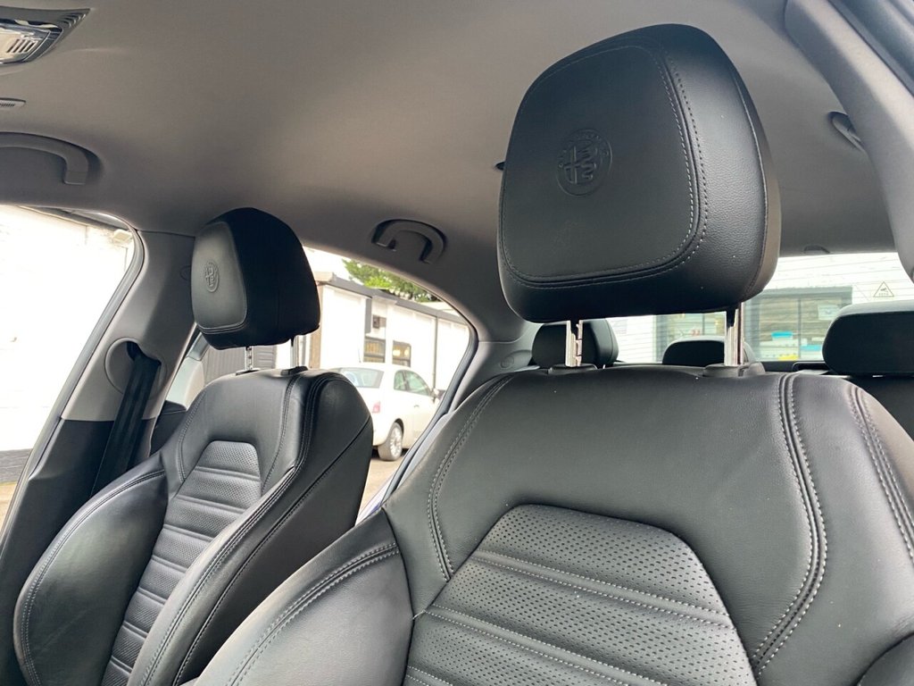 Used Alfa Romeo Giulia 2018 for sale - 76609084: Photo 15