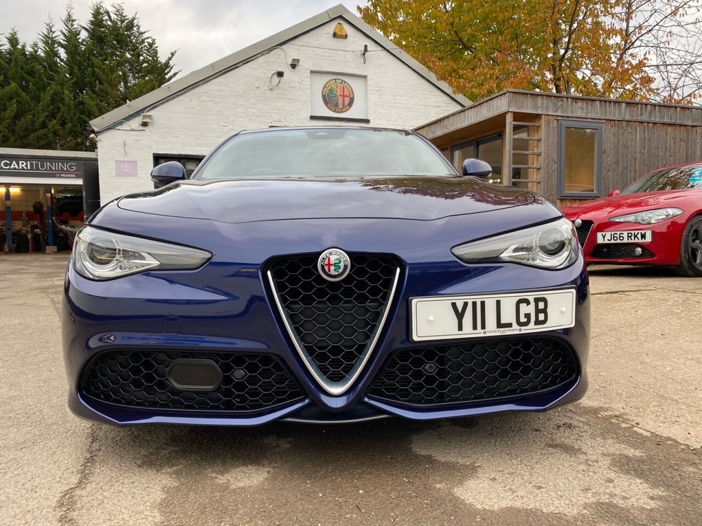 Used Alfa Romeo Giulia 2018 for sale - 76609084: Photo 2
