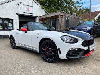 Used Abarth 124 Spider 2017 for sale - 79632733: Photo
