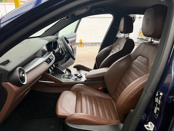 Used Alfa Romeo Stelvio 2018 for sale - 78607516: Photo