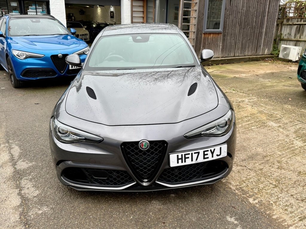 Used Alfa Romeo Giulia 2017 for sale - 76923751: Photo 2