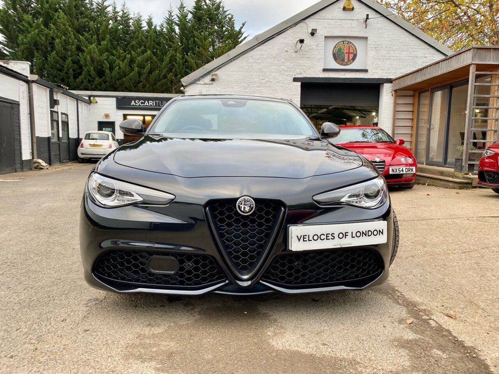Used Alfa Romeo Giulia 2019 for sale - 76609077: Photo 2