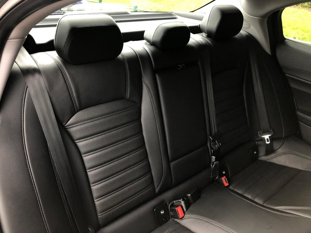 Used Alfa Romeo Giulia 2019 for sale - 76848454: Photo 10