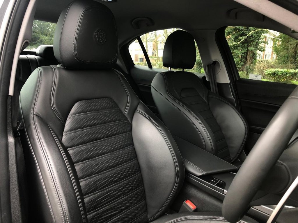 Used Alfa Romeo Giulia 2019 for sale - 76848454: Photo 8