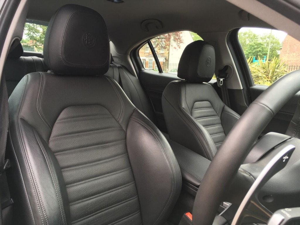 Used Alfa Romeo Giulia 2020 for sale - 77809988: Photo 8