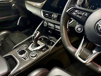 Used Alfa Romeo Giulia 2021 for sale - 77188495: Photo