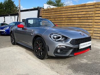 Used Abarth 124 Spider 2016 for sale - 78977839: Photo