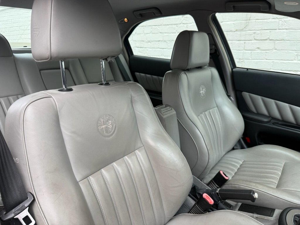 Used Alfa Romeo 166 2000 for sale - 77850105: Photo 8